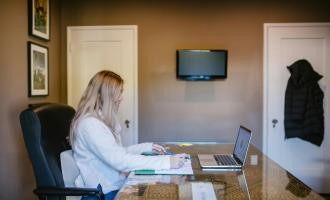 ManyCam for Remote Education Jobs Success