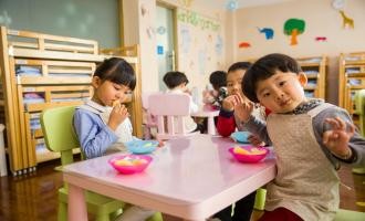 Teach English in China with Ease